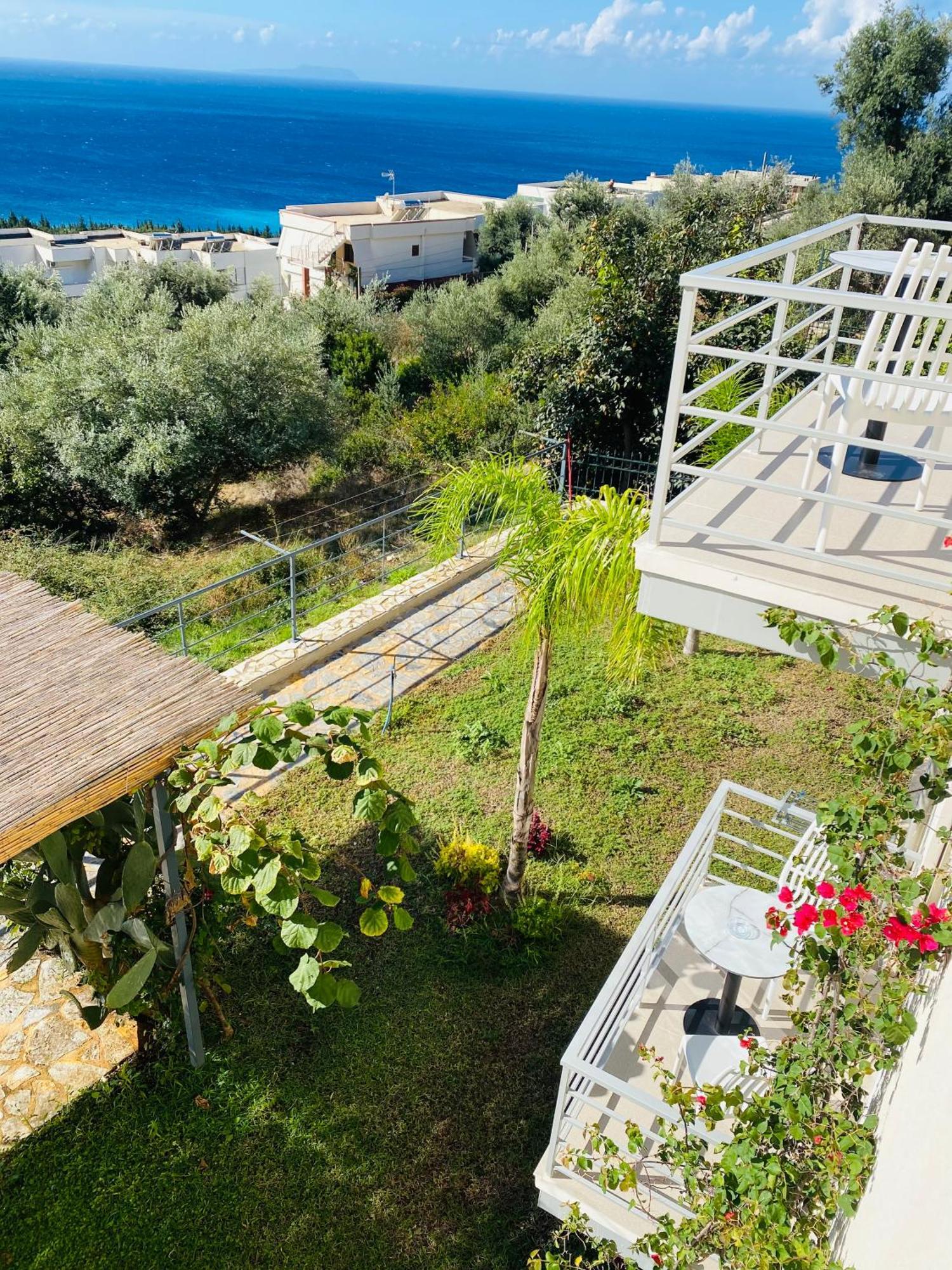 Kotarja Apartments Dhërmi Exteriér fotografie